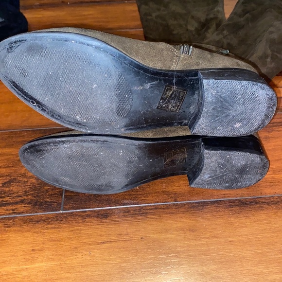 Over the knee boots - Picture 6 of 7